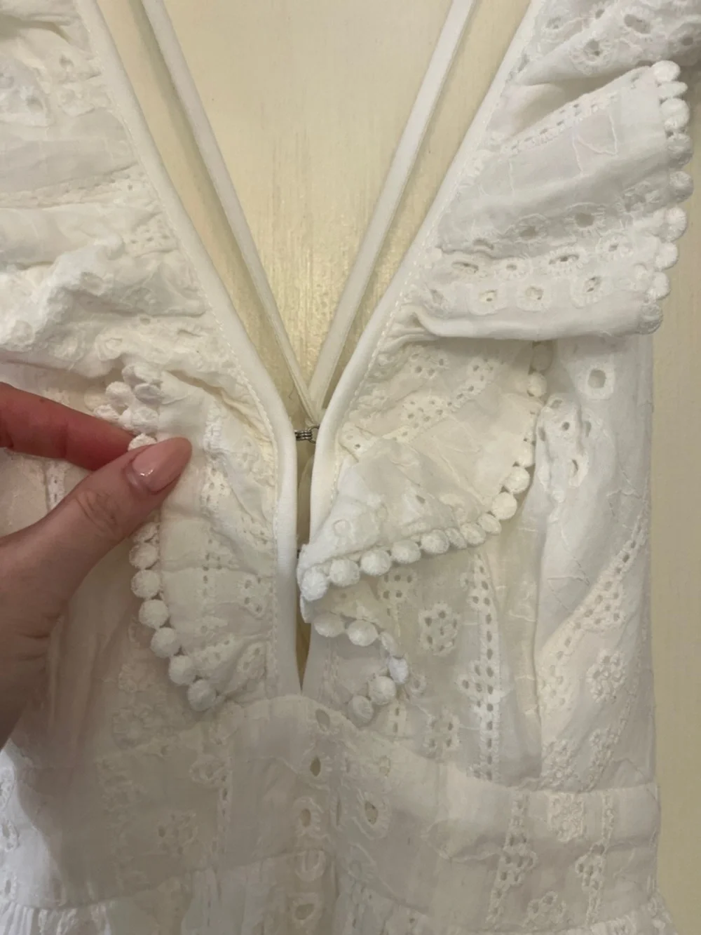 Lulus Sicilian Sun White Eyelet Embroidered Ruffled Lace-Up Midi Dress NWT Sz M - Picture 8 of 13